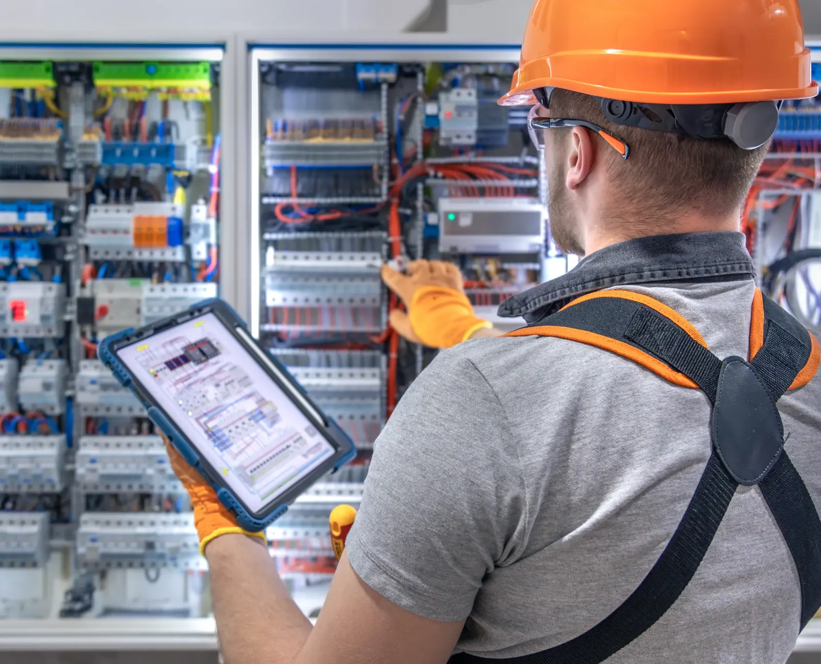 Measurement and verification systems for tracking greenhouse gas emissions and operational baselines with real bills and meter data